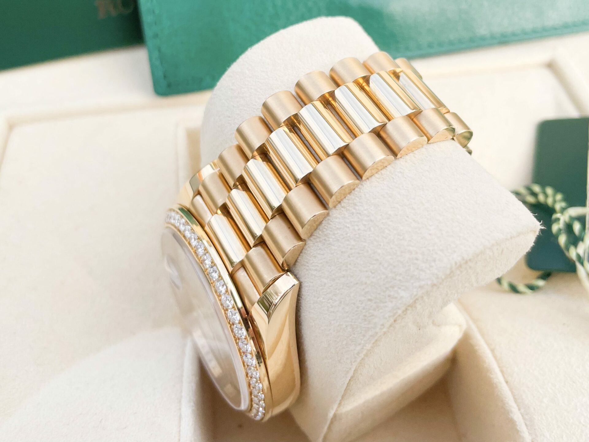 2018 Rolex Day-Date 40mm Factory Diamond Bezel - Image 7