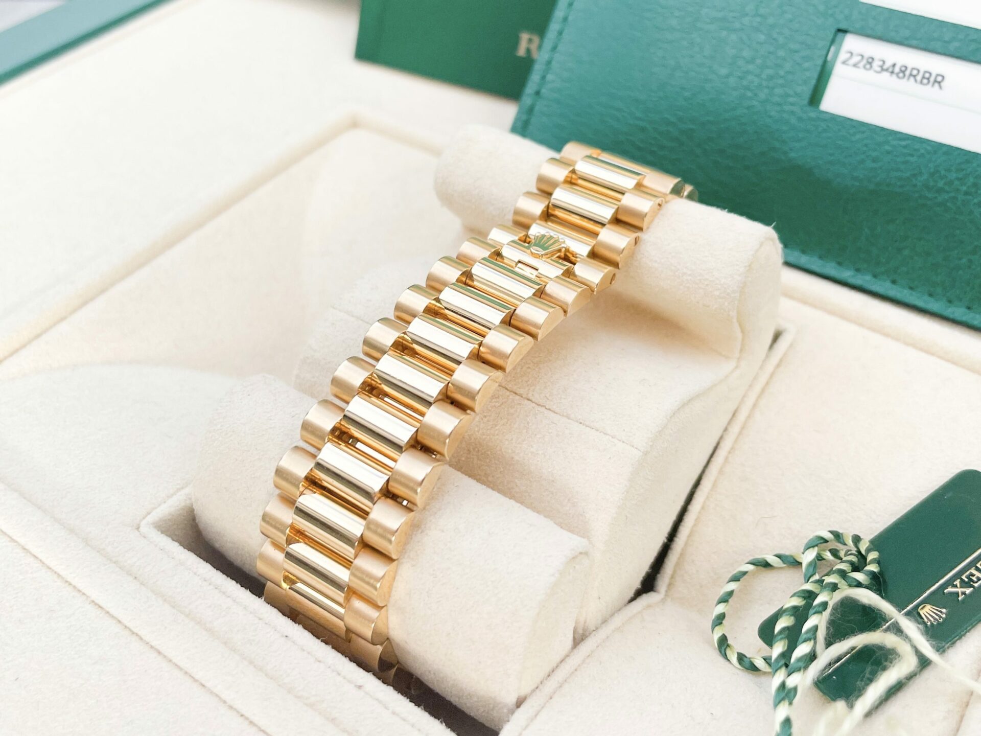 2018 Rolex Day-Date 40mm Factory Diamond Bezel - Image 9