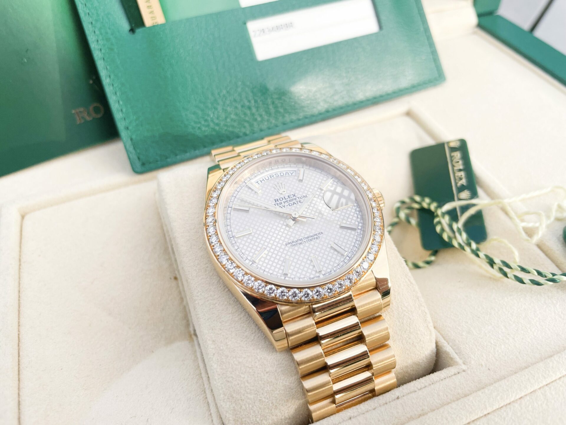 2018 Rolex Day-Date 40mm Factory Diamond Bezel - Image 11