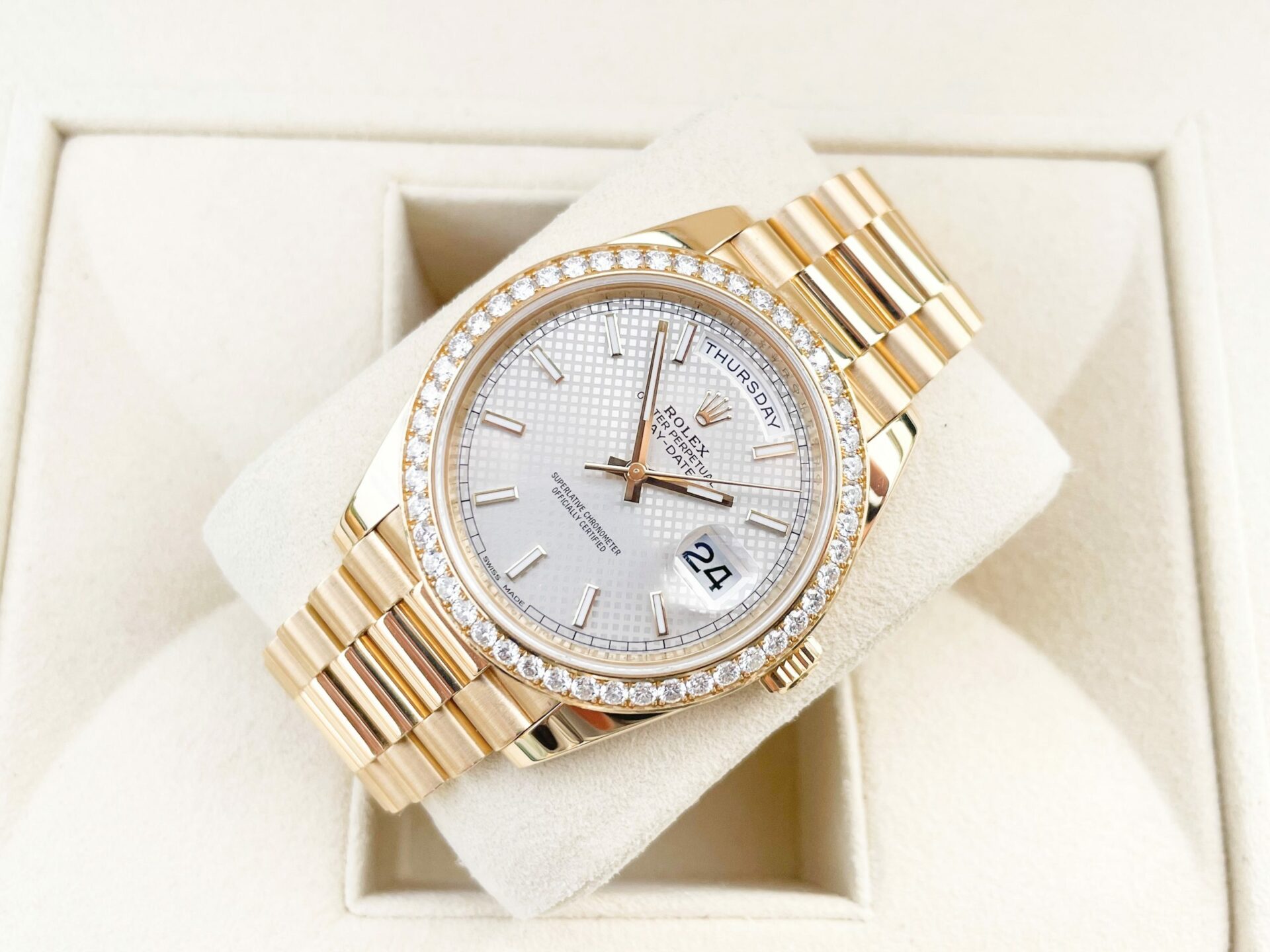 2018 Rolex Day-Date 40mm Factory Diamond Bezel - Image 13